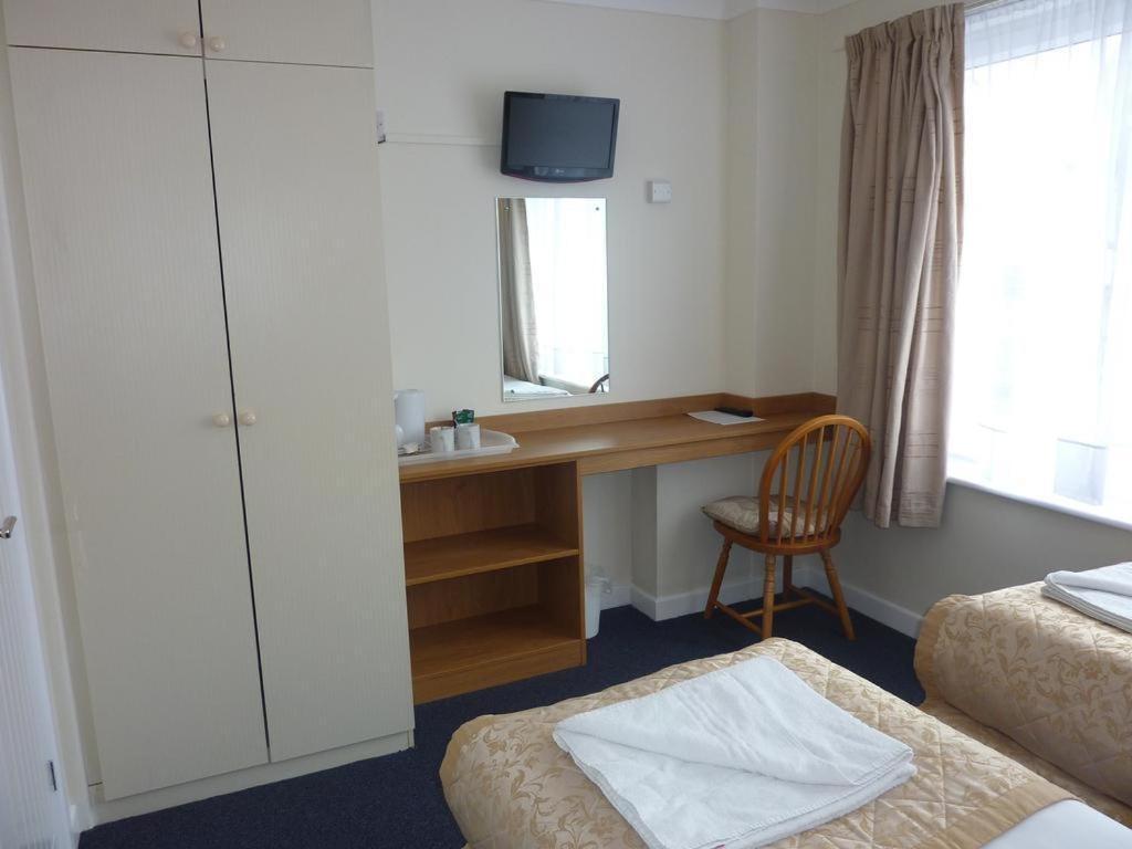 Serenity Hotel Bornemouth Extérieur photo